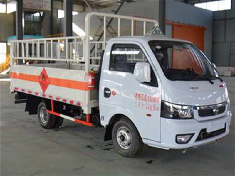 東風(fēng)途逸3米2(藍(lán)牌)氣瓶車(chē)