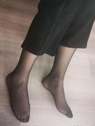 褲里絲什么意思?