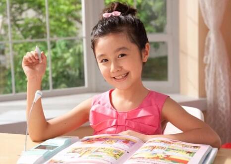 點(diǎn)讀機(jī)女孩高君雨個(gè)人資料